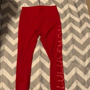 Lululemon size 10 wonder unders